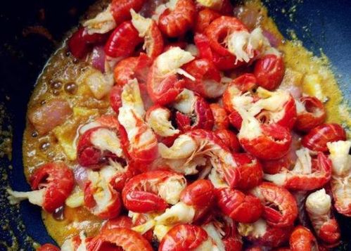 一招去腥提鮮！小龍蝦這樣做，香飄滿屋惹人饞